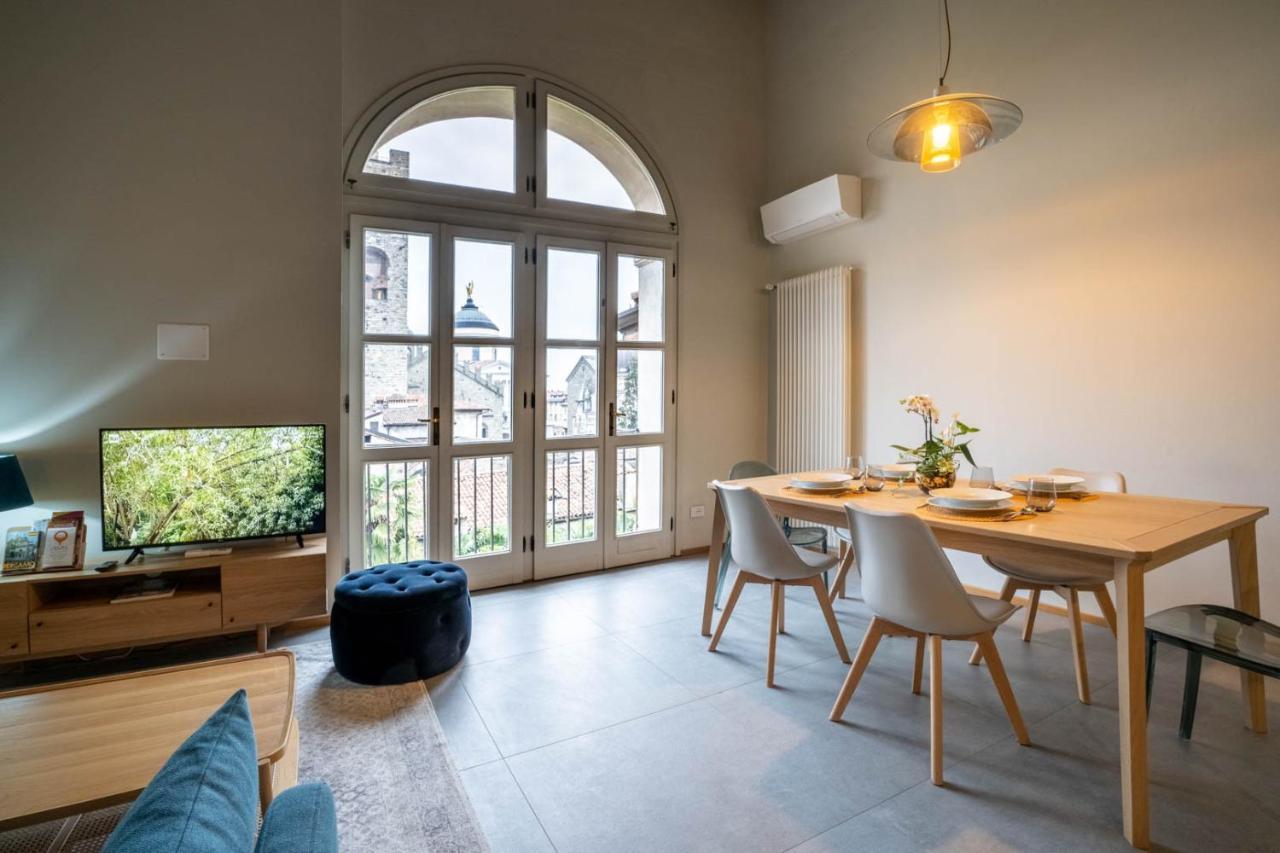 Appartamento La Finestra Charme&Relax Bergamo Esterno foto