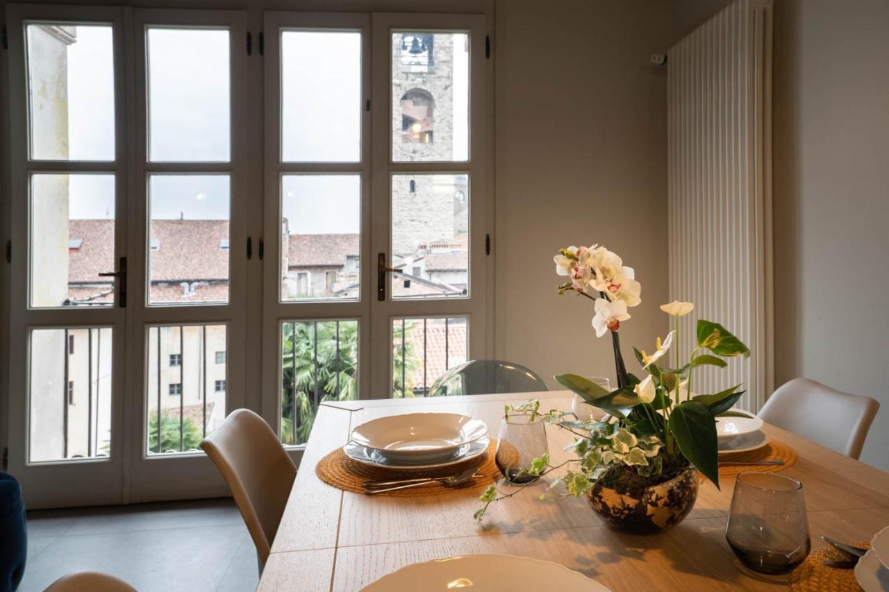 Appartamento La Finestra Charme&Relax Bergamo Esterno foto
